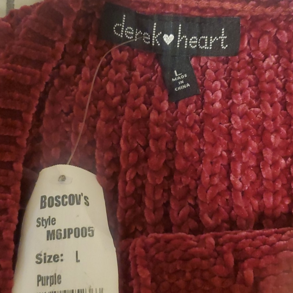 Sweater - Picture 2 of 3